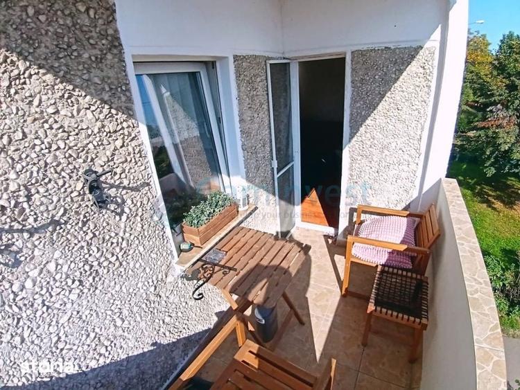 Apartament cu 3 camere decomandat în Salca