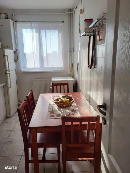 Apartament cu 3 camere în Tomis Nord