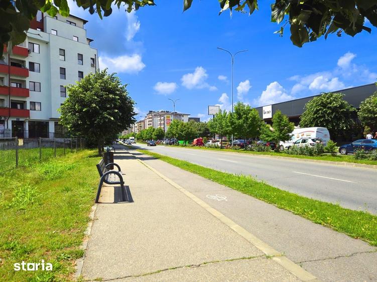 Apartament cu 2 camere decomandat în Central