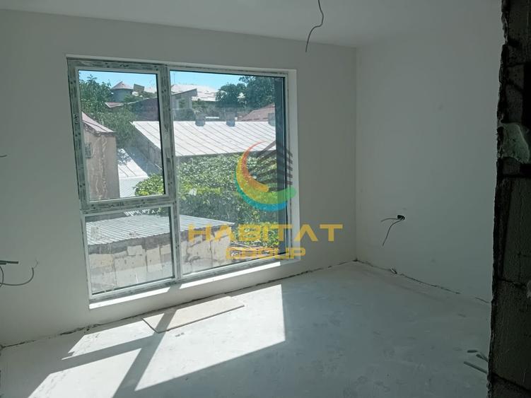 Apartament cu 2 camere decomandat în P-ța Alba Iulia