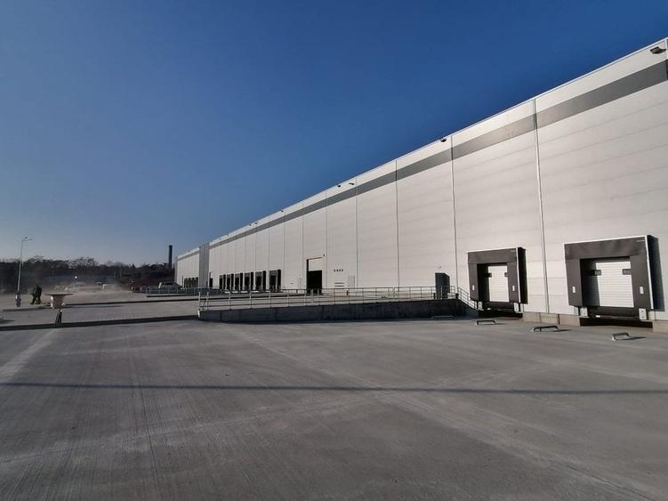 Spațiu industrial, de 24,000 mp, în Sud-Est