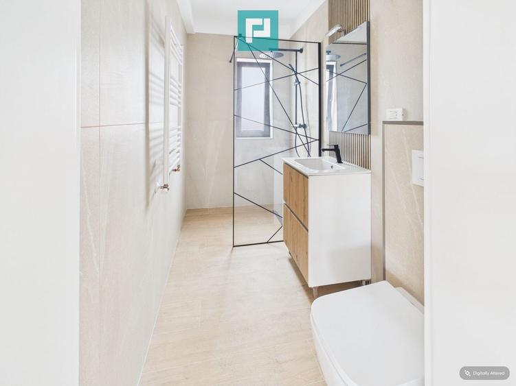 Duplex cu 4 camere cu Canalizare în Covaci