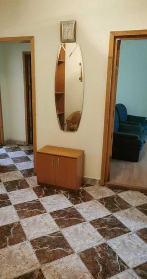Apartament cu 3 camere decomandat în Energiei