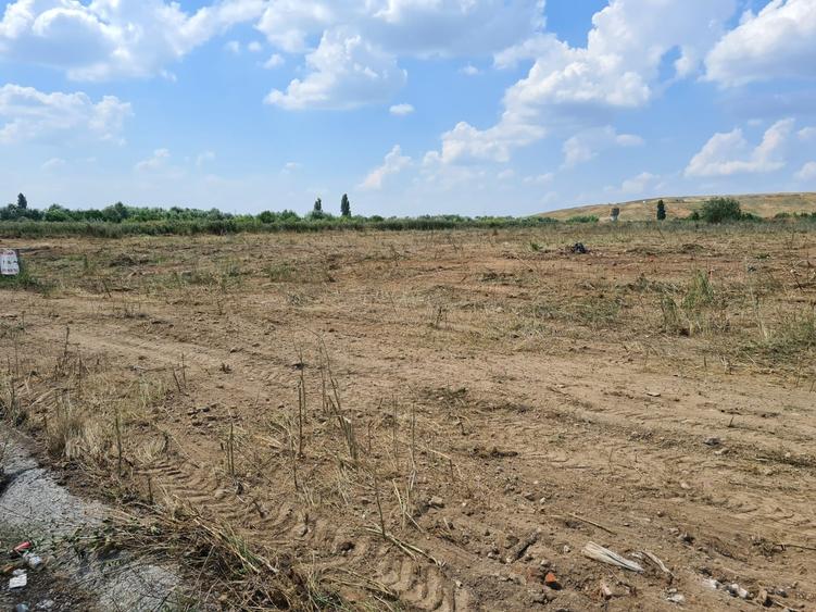 Teren Construcții intravilan de 1000 mp, în Giulești Sârbi