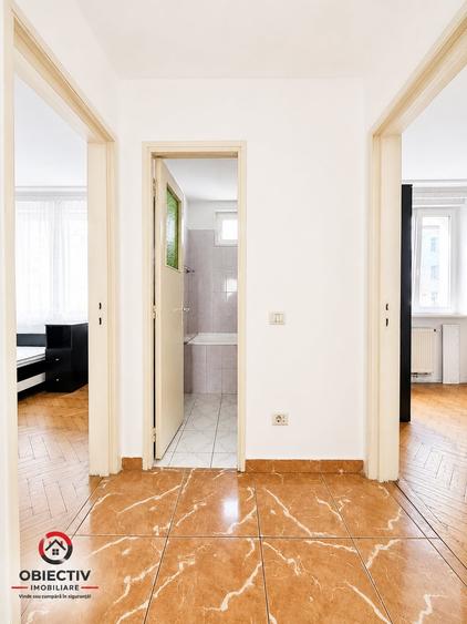 Apartament cu 3 camere decomandat în Dărmănești