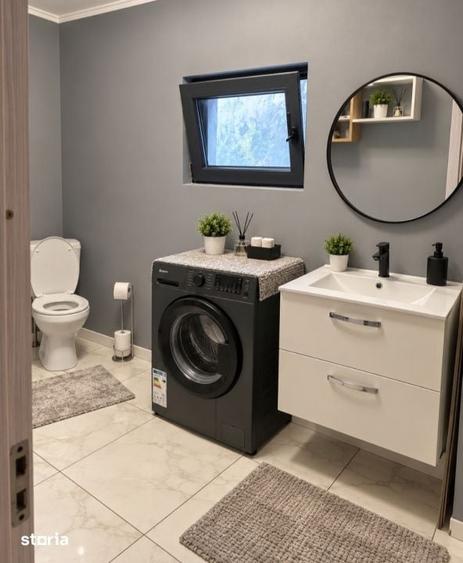 Casă cu 5 camere cu Teren 330 Mp în Central