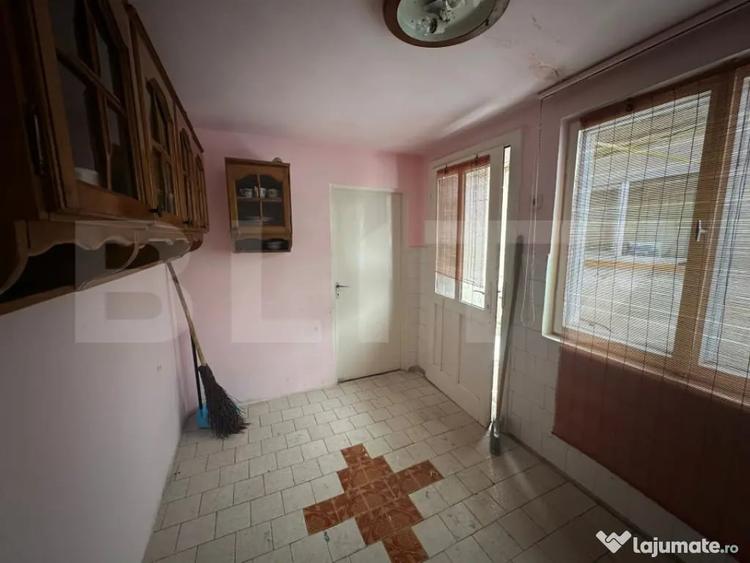 Casă cu 3 camere cu Teren 230 Mp în Dorobanți