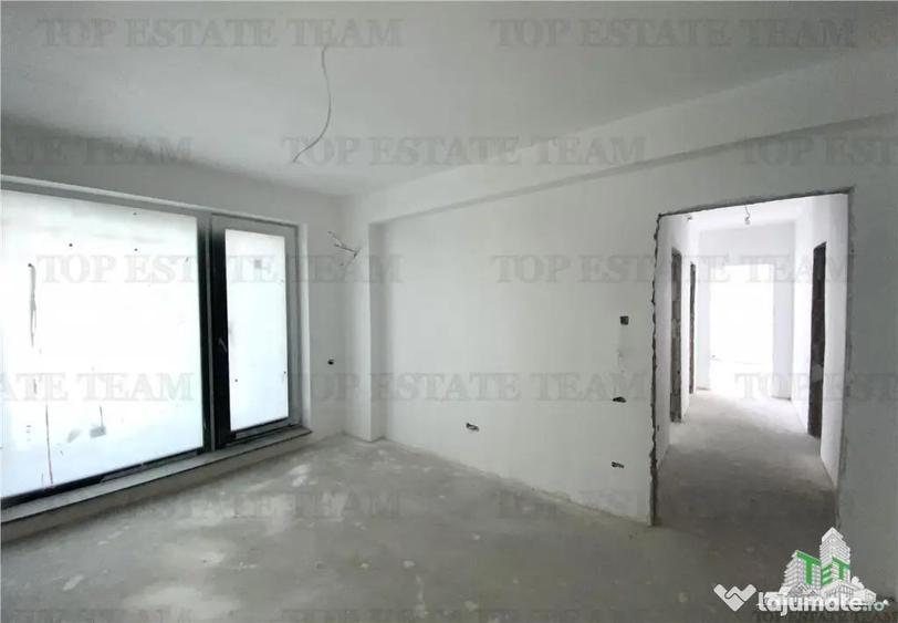 Apartament cu 3 camere decomandat în Eminescu