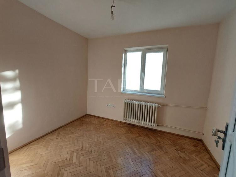 Apartament cu 3 camere semidecomandat în Gheorgheni