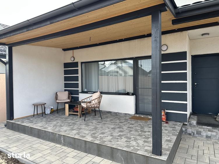 Casă cu 4 camere cu Teren 340 Mp în Central