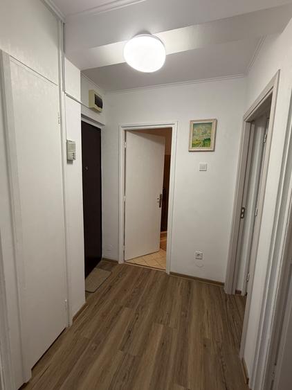 Apartament cu 2 camere decomandat în Drumul Taberei
