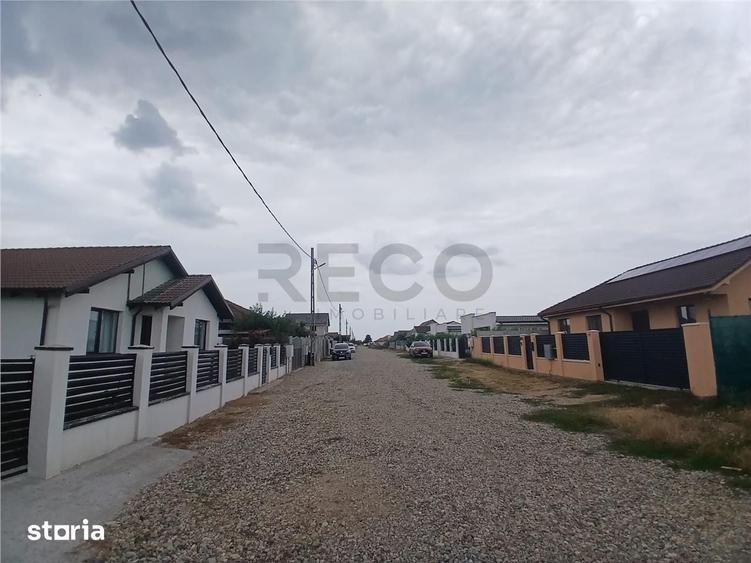 Teren de 454 mp, în Sântandrei