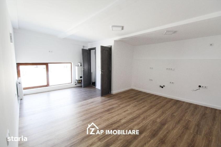 Apartament cu 4 camere decomandat în Central
