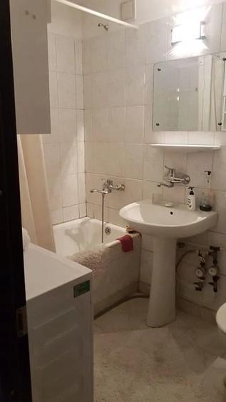 Garsonieră decomandată în Buziașului