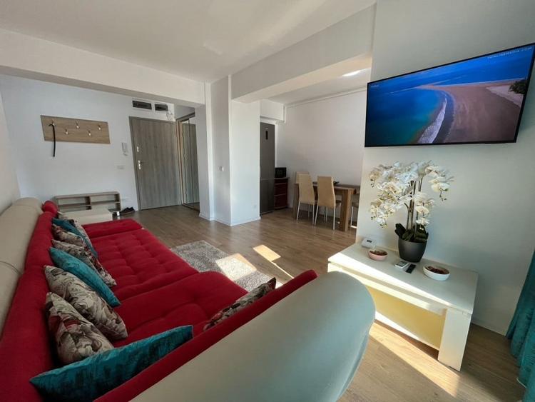 Apartament cu 2 camere decomandat, mobilat în Tomis Nord — fotografia 1