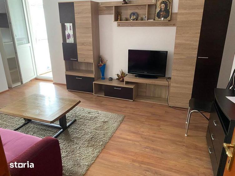 Apartament cu 2 camere, mobilat în Central