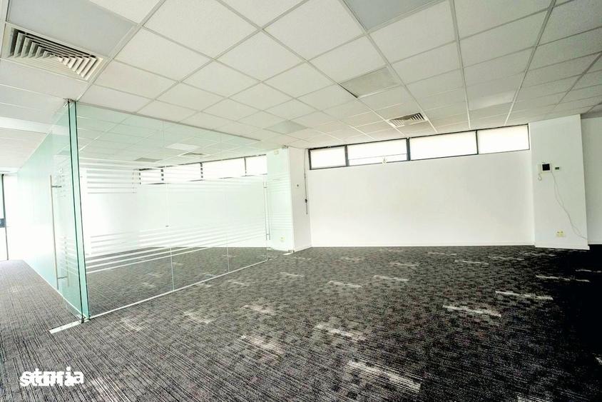 Spațiu comercial, de 1,000 mp, în Chiajna