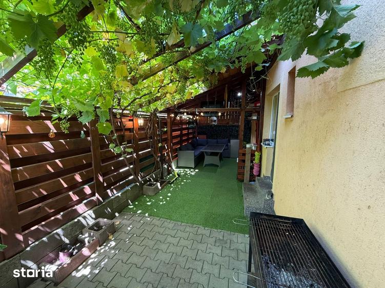 Casă cu 4 camere cu Teren 100 Mp în Florești