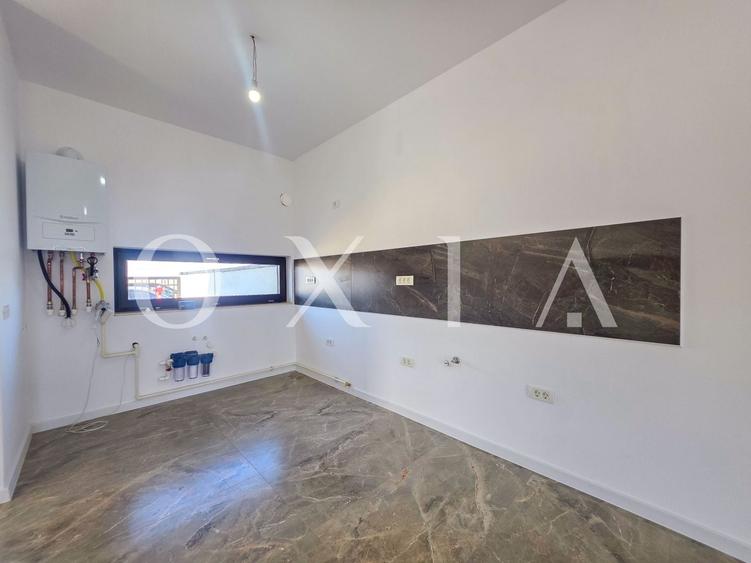 Duplex cu 4 camere cu Canalizare în Moșnița Nouă