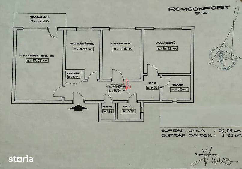Apartament cu 3 camere decomandat în Titan