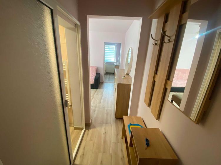 Apartament cu 2 camere semidecomandat în Central