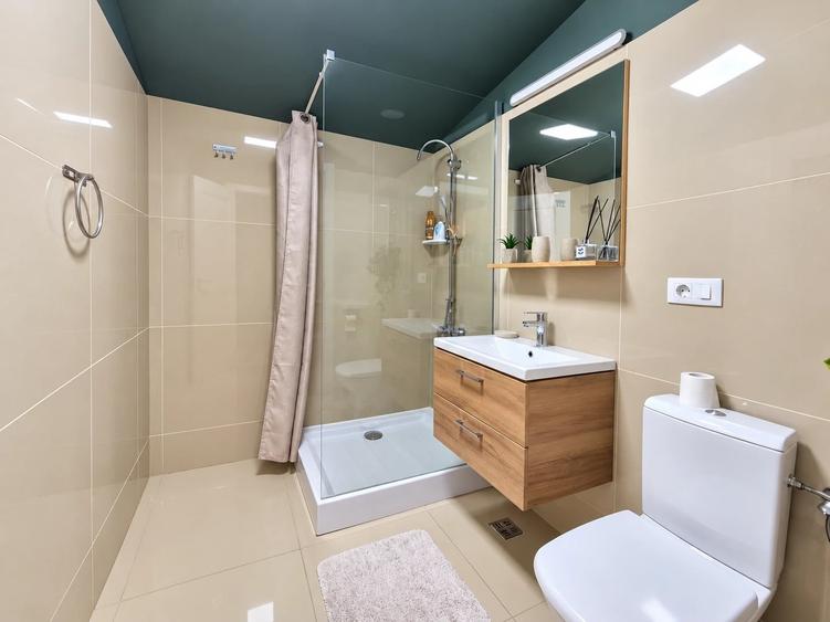 Apartament cu 2 camere decomandat în Păcurari
