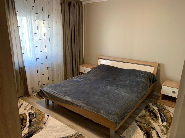 Apartament cu 2 camere decomandat, mobilat în Vitan Mall