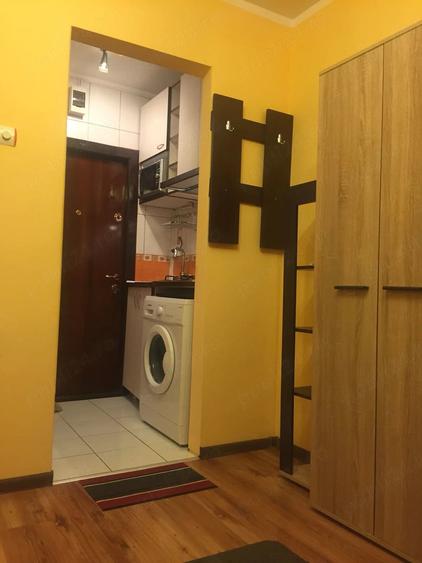 Garsonieră semidecomandată în Florilor