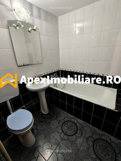 Apartament cu 2 camere decomandat în Teiul Doamnei