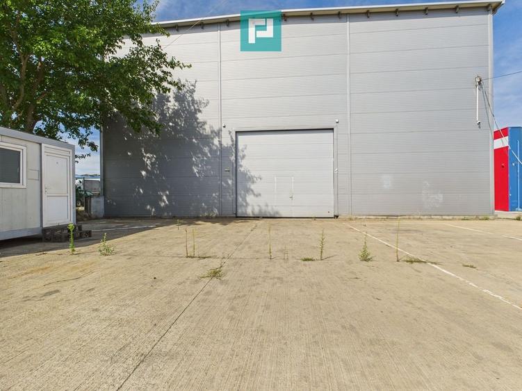 Spațiu industrial, de 1,087 mp, în Aradul Nou