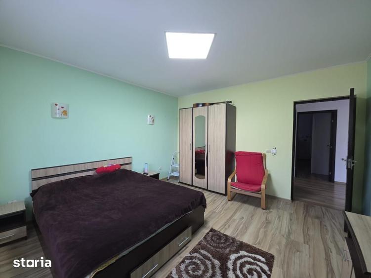 Casă cu 2 camere cu Teren 423 Mp în Domnești