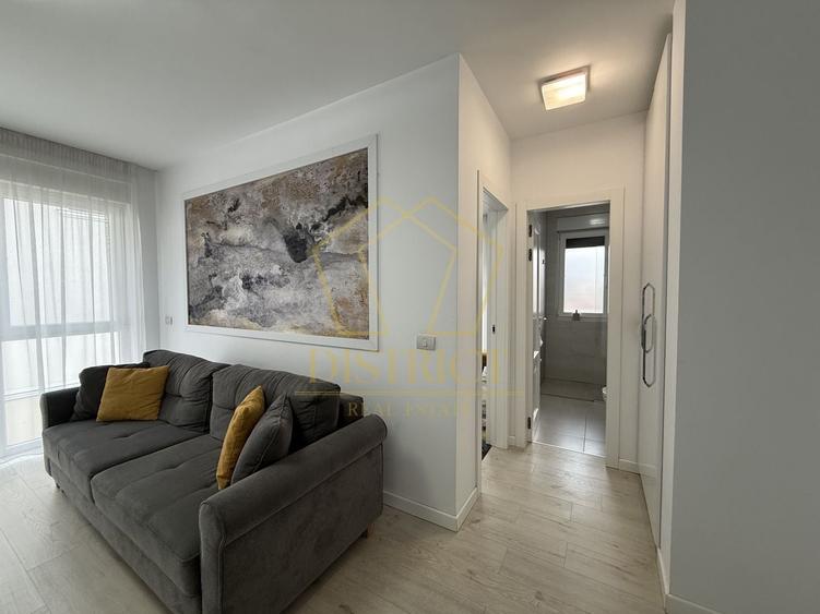 Apartament cu 2 camere semidecomandat, mobilat în Aradului