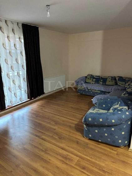 Apartament cu 3 camere, mobilat în Florești — fotografia 1