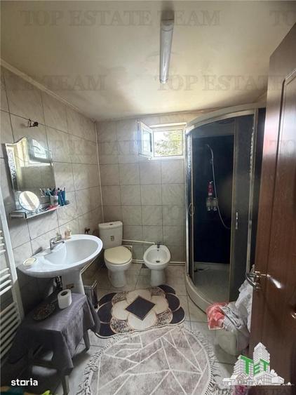 Casă cu 3 camere cu Teren 321 Mp în Glina