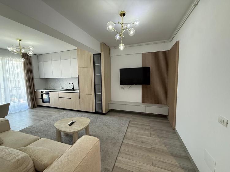 Apartament cu 2 camere decomandat în Ultracentral