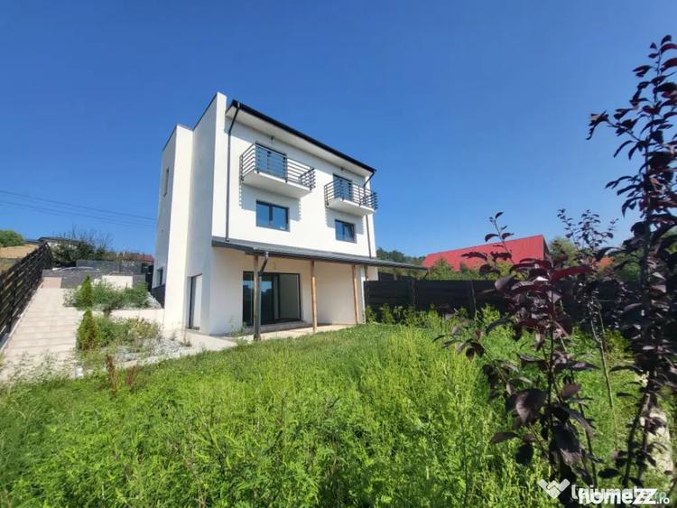 Casa cu 4 camere Finalizata Mutare Imediata Hlincea Aproape - 10