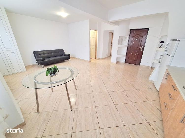 Apartament cu 3 camere în Mioriței