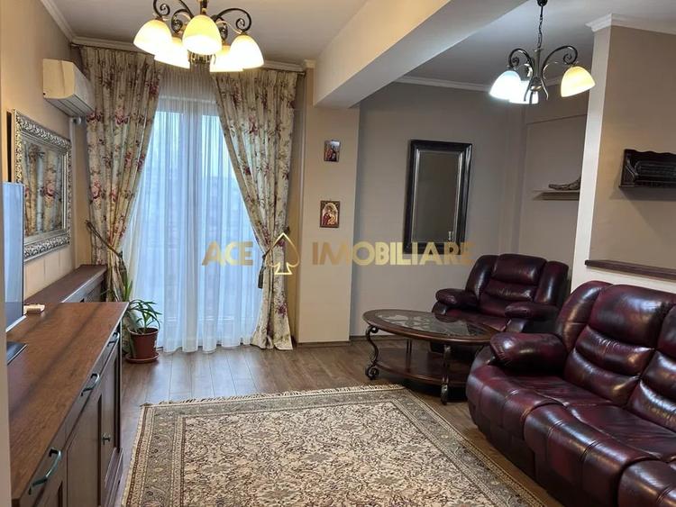 Apartament cu 2 camere semidecomandat, mobilat în Turda