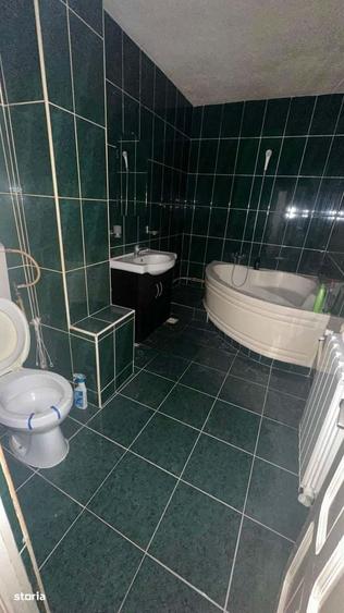 Cernavoda - Str. 9 mai, Apartament cu 3 camere - 69 mp - etaj 3 - 15
