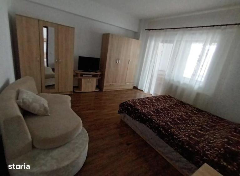 Garsonieră decomandată în Nord