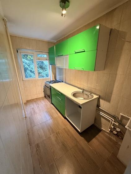 Apartament cu 3 camere decomandat în Sălaj