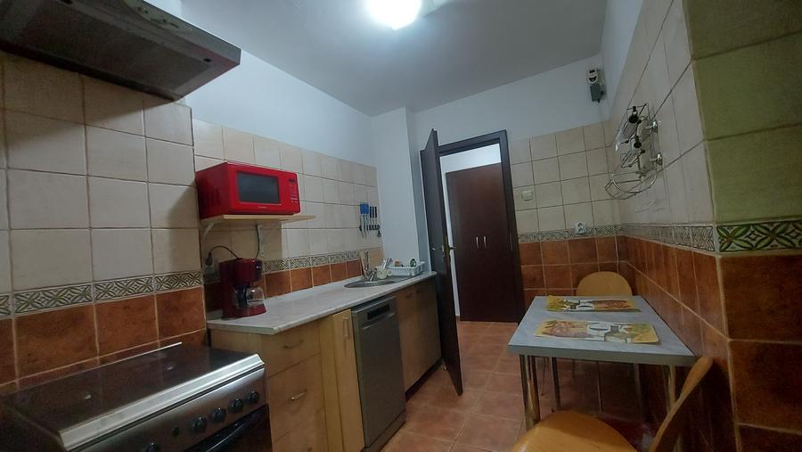 Apartament cu 2 camere semidecomandat în P-ța Unirii