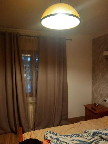 Apartament cu 3 camere decomandat în Băceni