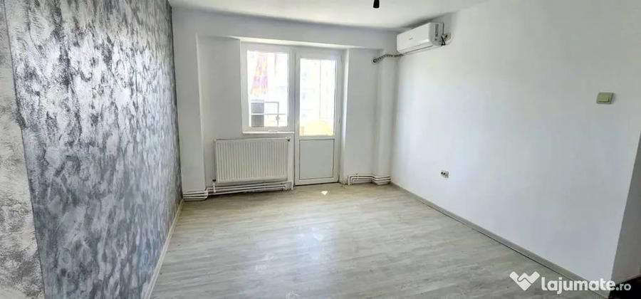 Apartament cu 2 camere decomandat în Viziru 3