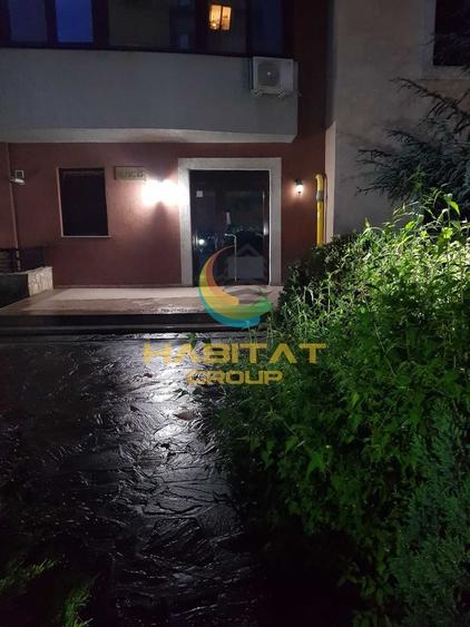 Apartament cu 3 camere decomandat în Văcăresti