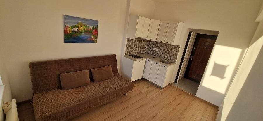 Apartament nedecomandat în Noua