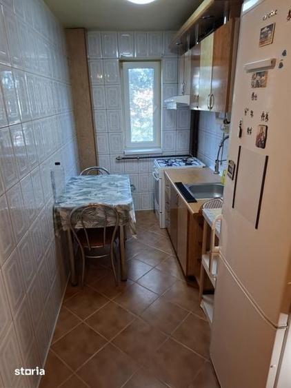 Apartament cu 3 camere în Micro 14