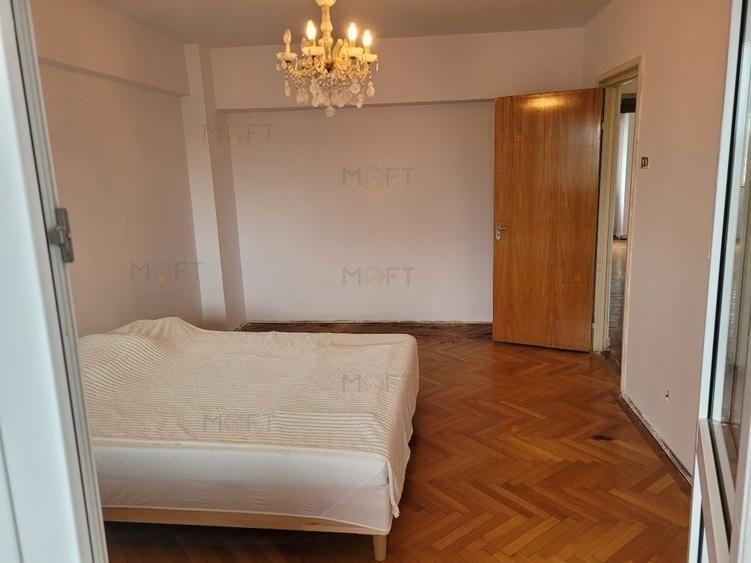 Apartament cu 3 camere decomandat în Dorobanți