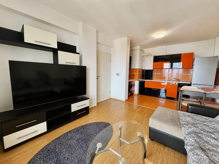 Apartament cu 2 camere decomandat în Avantgarden
