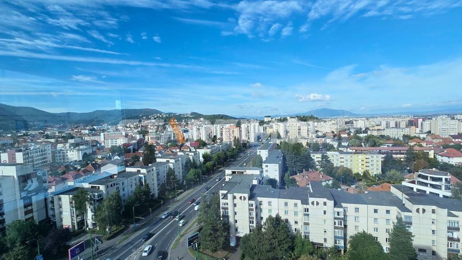 Birou, de 320.73999023438 mp, în Centrul Civic